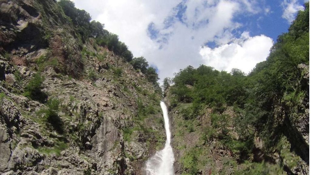 Troggia waterfall