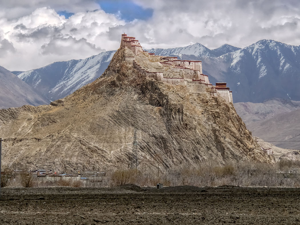 Gyantse_Dzong_Castle_Secret_World