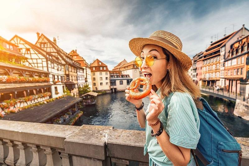 How to Eat Cheap Around the World 