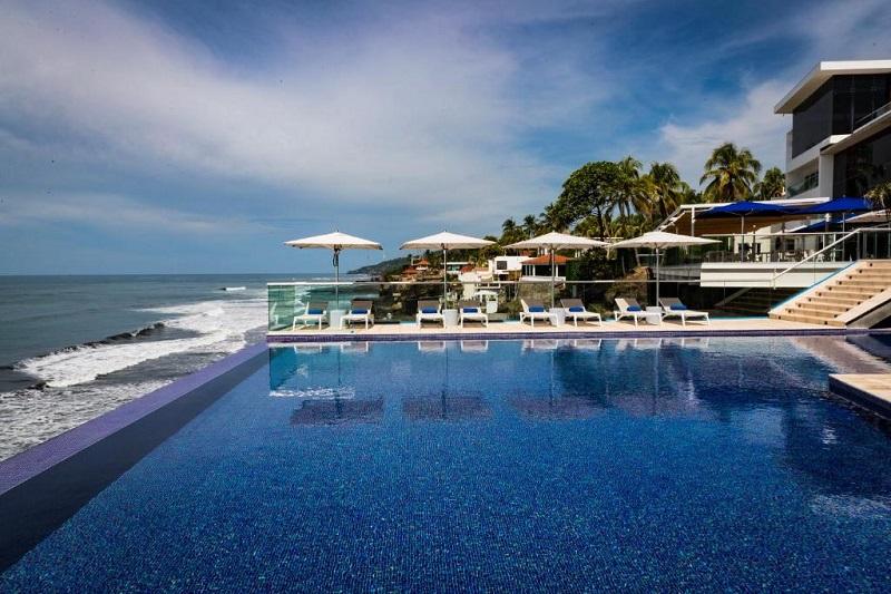 Top Stay in beachfront resorts in El Salvador