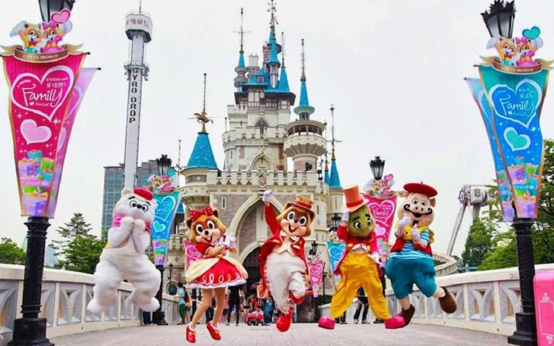 Best Amusement Parks in Asia