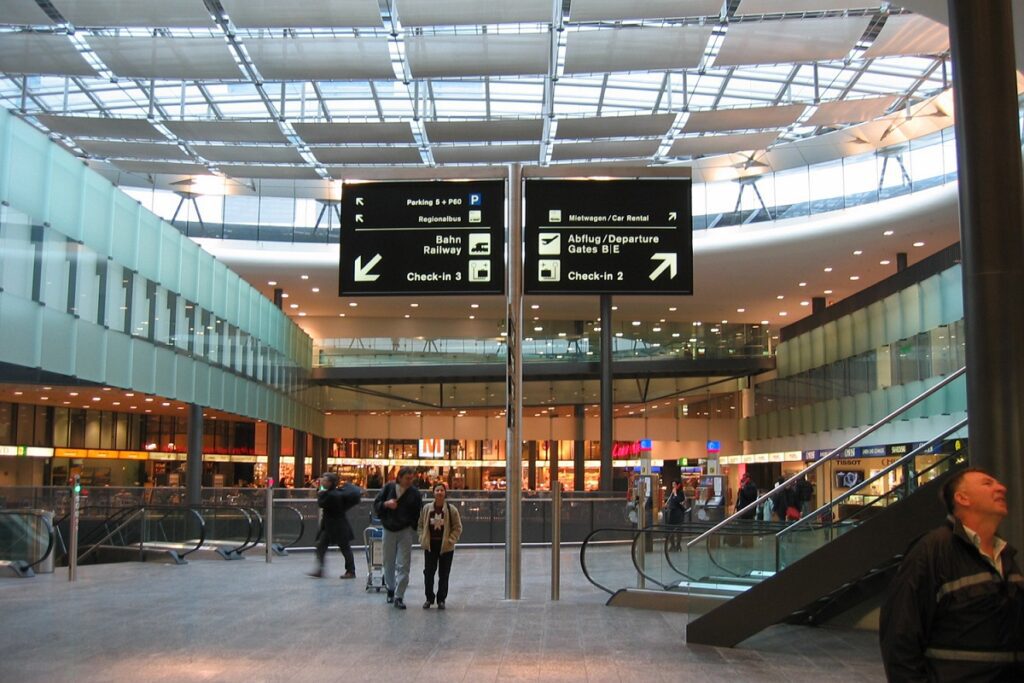 - Secret World Zurich Airport, Switzerland