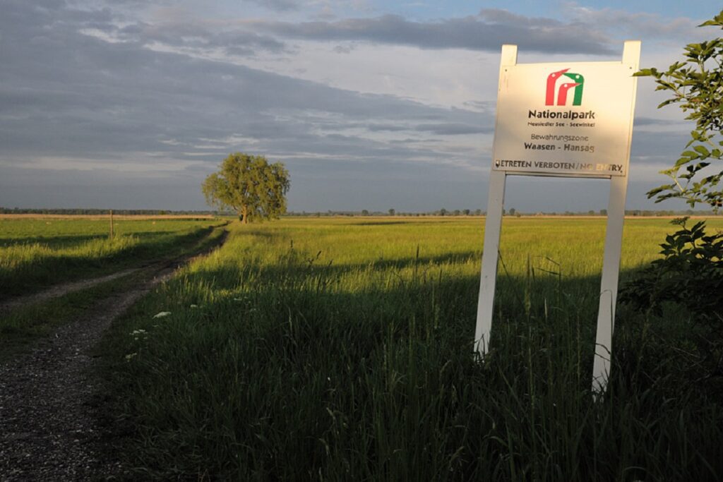 - FIELD NOTES Guide to Neusiedler See-Seewinkel National Park