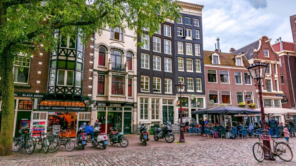 - Secret World Guide to Spending A Weekend in Amsterdam, the Netherlands