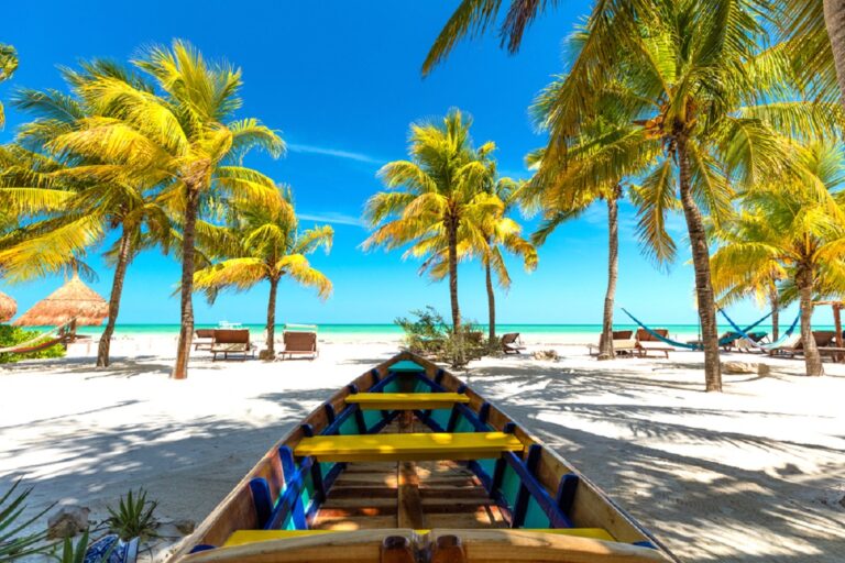 Best Under-the-radar Beach towns in Mexico