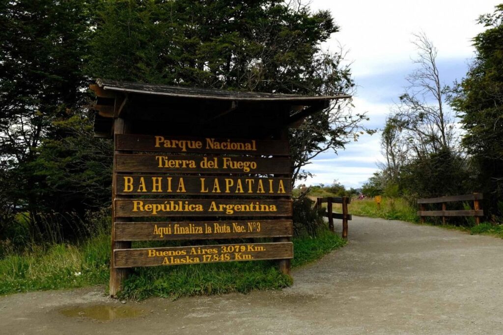 - Secret World Guide to Tierra del Fuego National Park