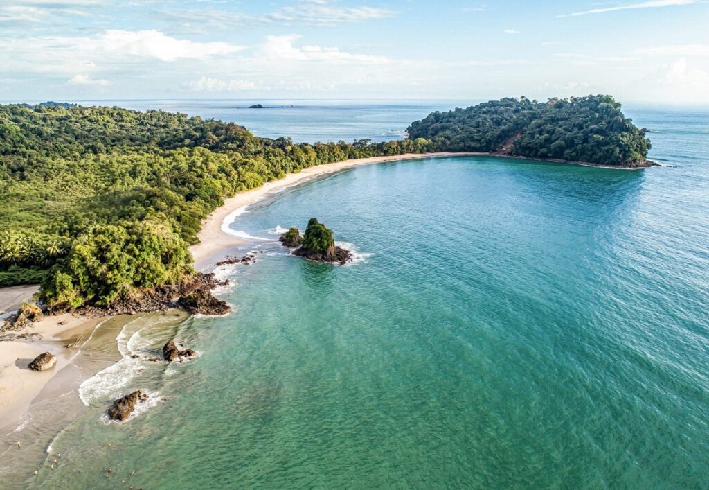 - FIELD NOTES Manuel Antonio National Park, Costa Rica