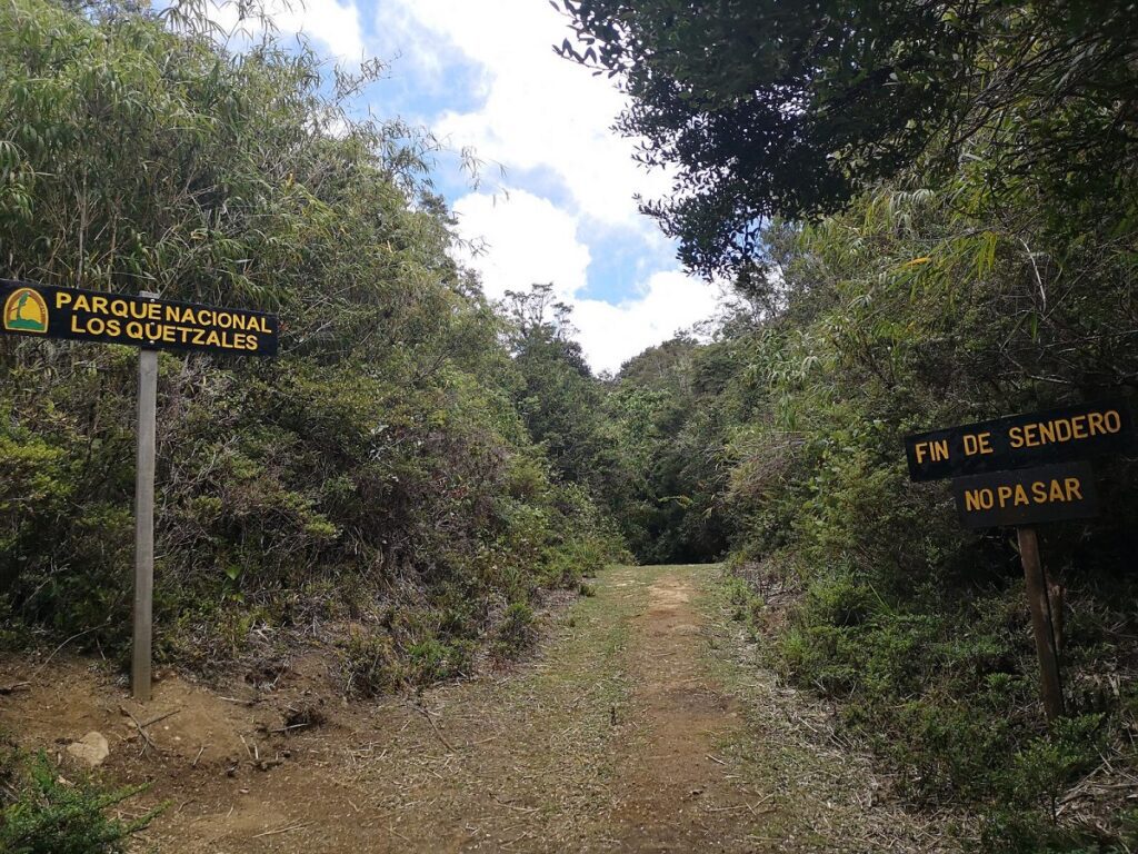 - FIELD NOTES Guide to Los Quetzales National Park