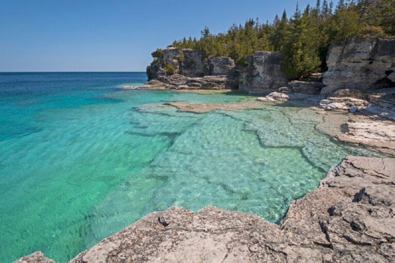 Guide to Bruce Peninsula National Park